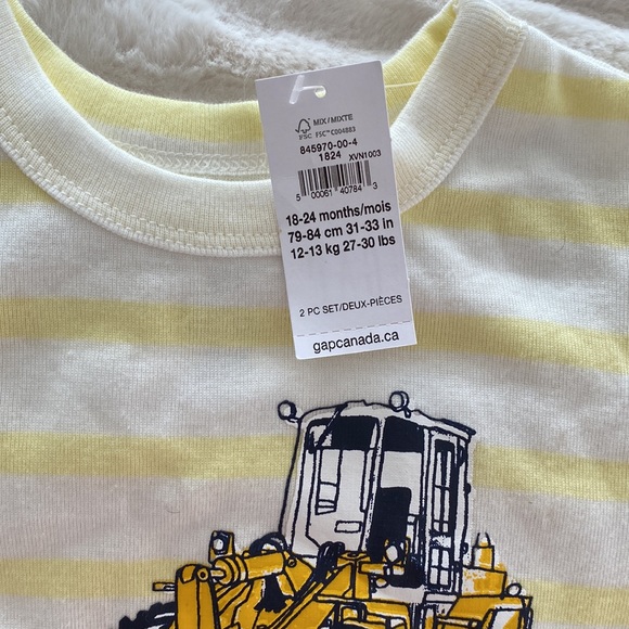 GAP Baby Gap 100% Organic Cotton Outfit Set (18-24months) - Picture 4 of 6